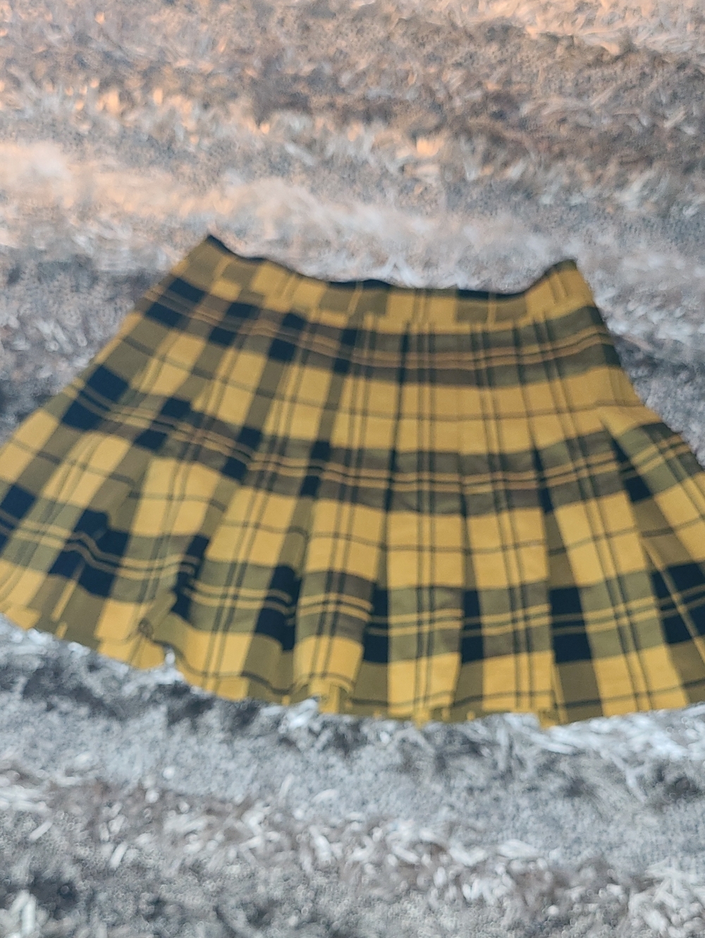 Love Tree Yellow and Black Plaid Pleated Skirt
